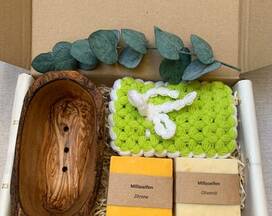 Spring Gift Box - Handmade Olive Oil Soap - Castile Soap - Handmade Soap Bags